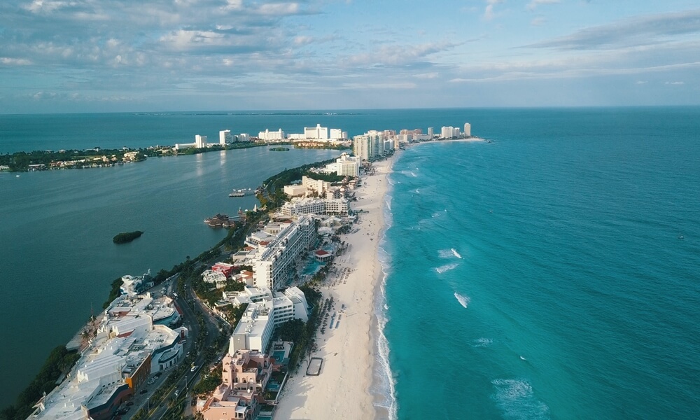 Turistas em Cancun